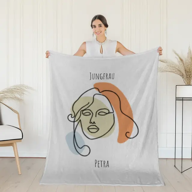 Kuscheldecke 140 x 200 cm Design Sternzeichen Jungfrau Lineart mit Namen