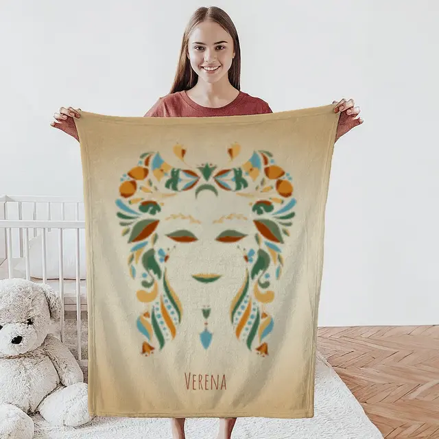Kuscheldecke 75 x 100 cm Design Sternzeichen Jungfrau floral mit Namen