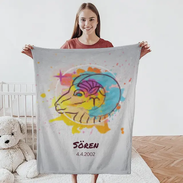 Kuscheldecke 75 x 100 cm Design Sternzeichen Widder Splashes mit Namen