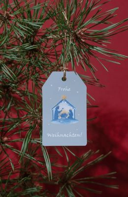 Geschenkanhänger mit Weihnachtskrippe