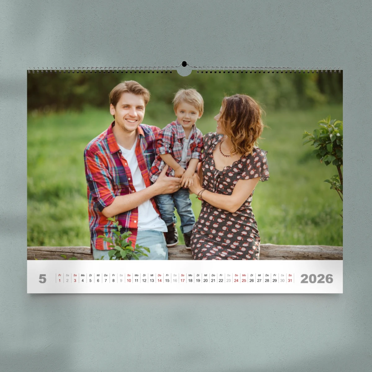 Fotokalender DIN A2 Querformat im klassischen Design mit Monaten als Zahl