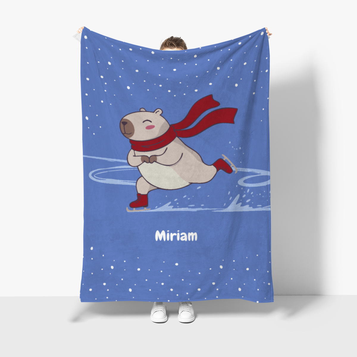 Wohndecke mit Namen personalisierbar, Kuscheldecke, niedliche Namensdecke mit Schlittschuh-Capybara, Geschenkidee Geburtstag Motiv Capy Schlittschuh 140 x 200 cm